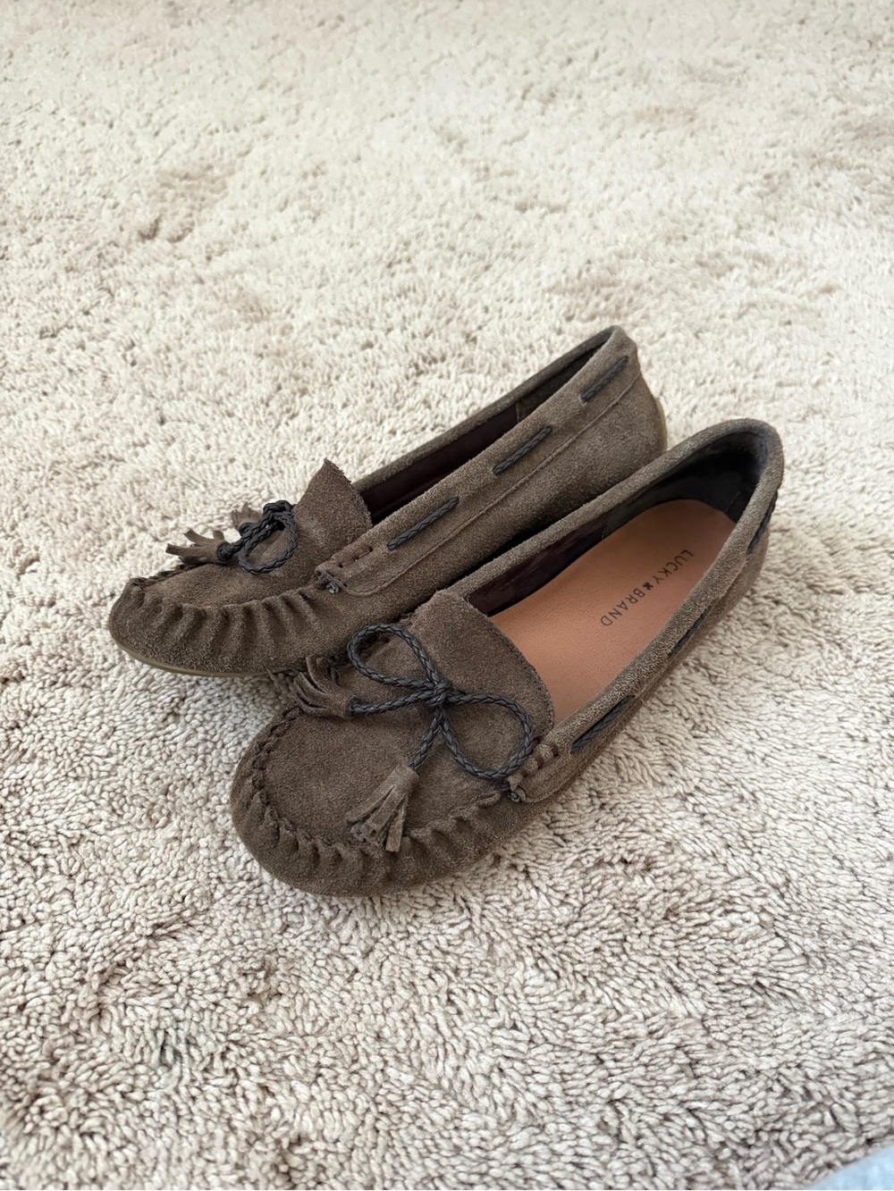 Lucky Brand Olive Brown Suede Tassel Moccasins